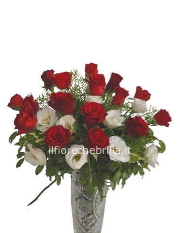 5 rose rosse e 5 lisianthus